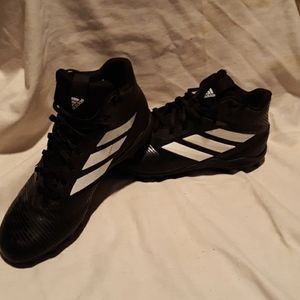 Adidas freak mid molded cleats